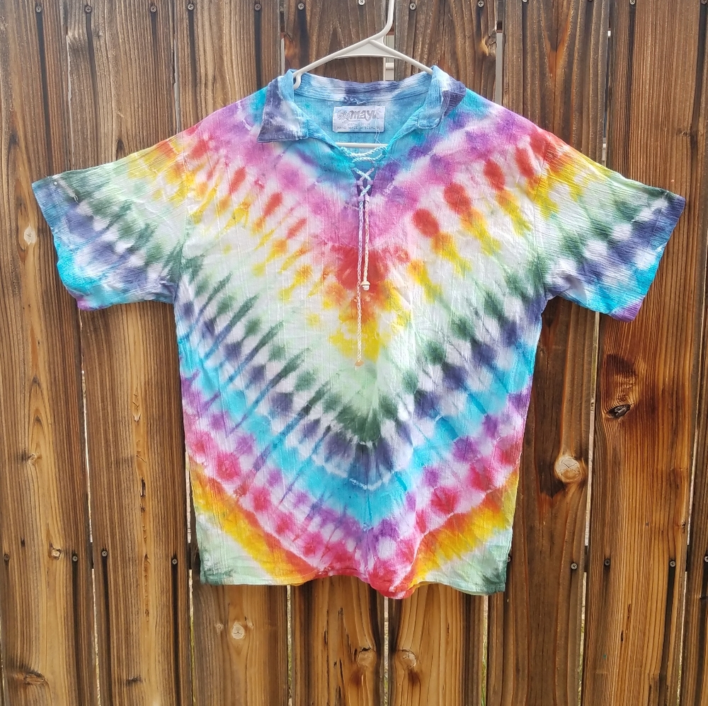 Tie dyed collared short sleeve t shirt